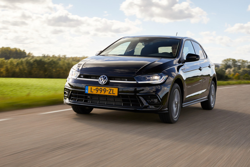 First review new Volkswagen Polo (2021): everyone on the adaptive cruise control
