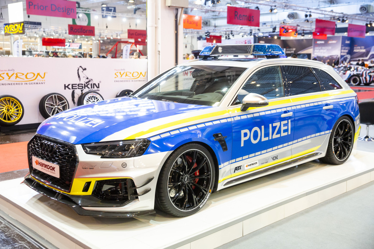 GIVEAY – Win free tickets for the Essen Motor Show (27 November – 5 December)