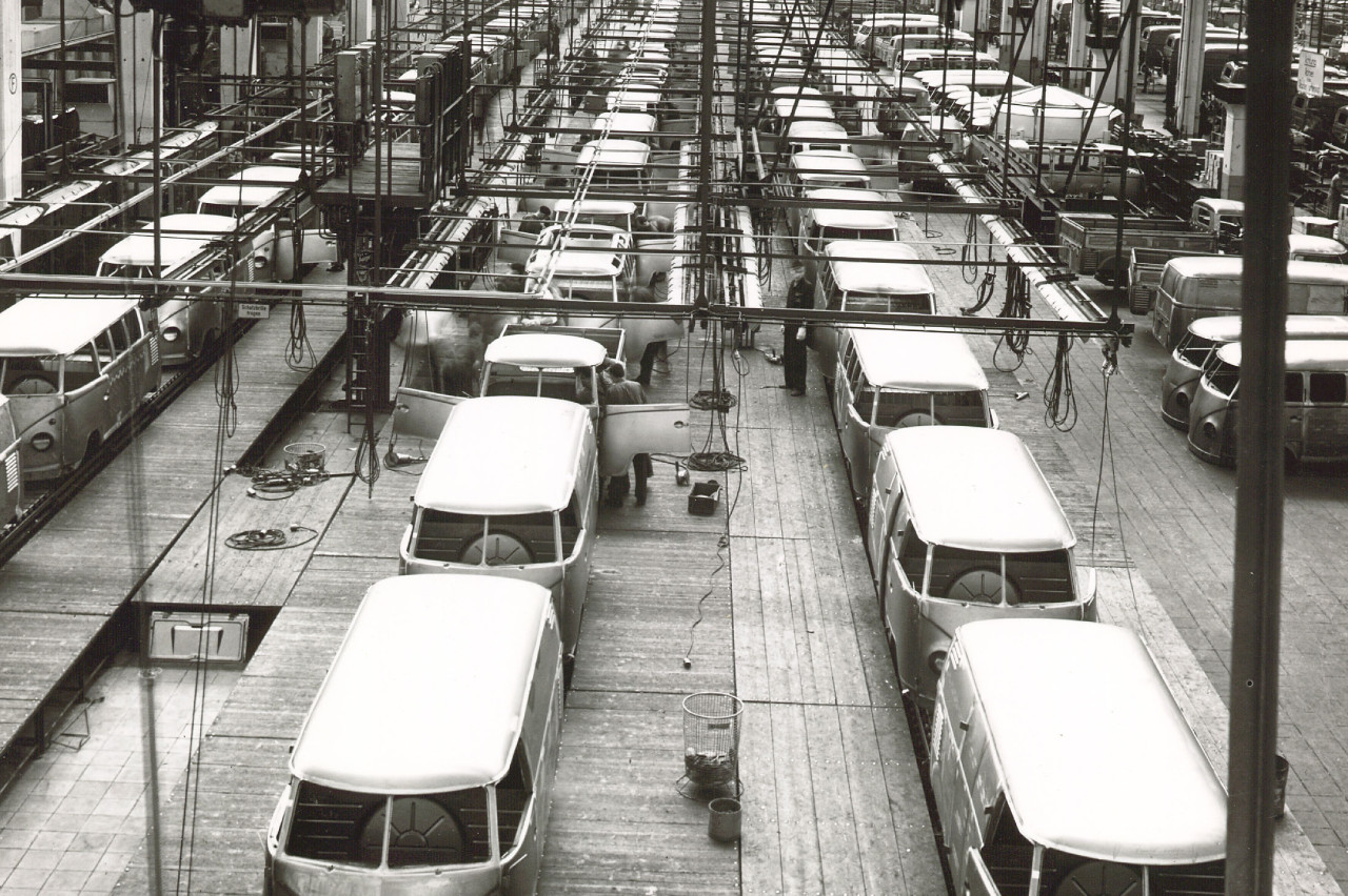 75 jaar Volkswagen-busje - Wat hebben Ben Pon, blote borsten en Brazilië met de 'Bulli' te maken?