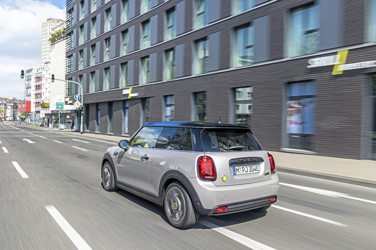 Test - For longer rides you should have the Fiat 500e, not the Mini Electric or Honda E
