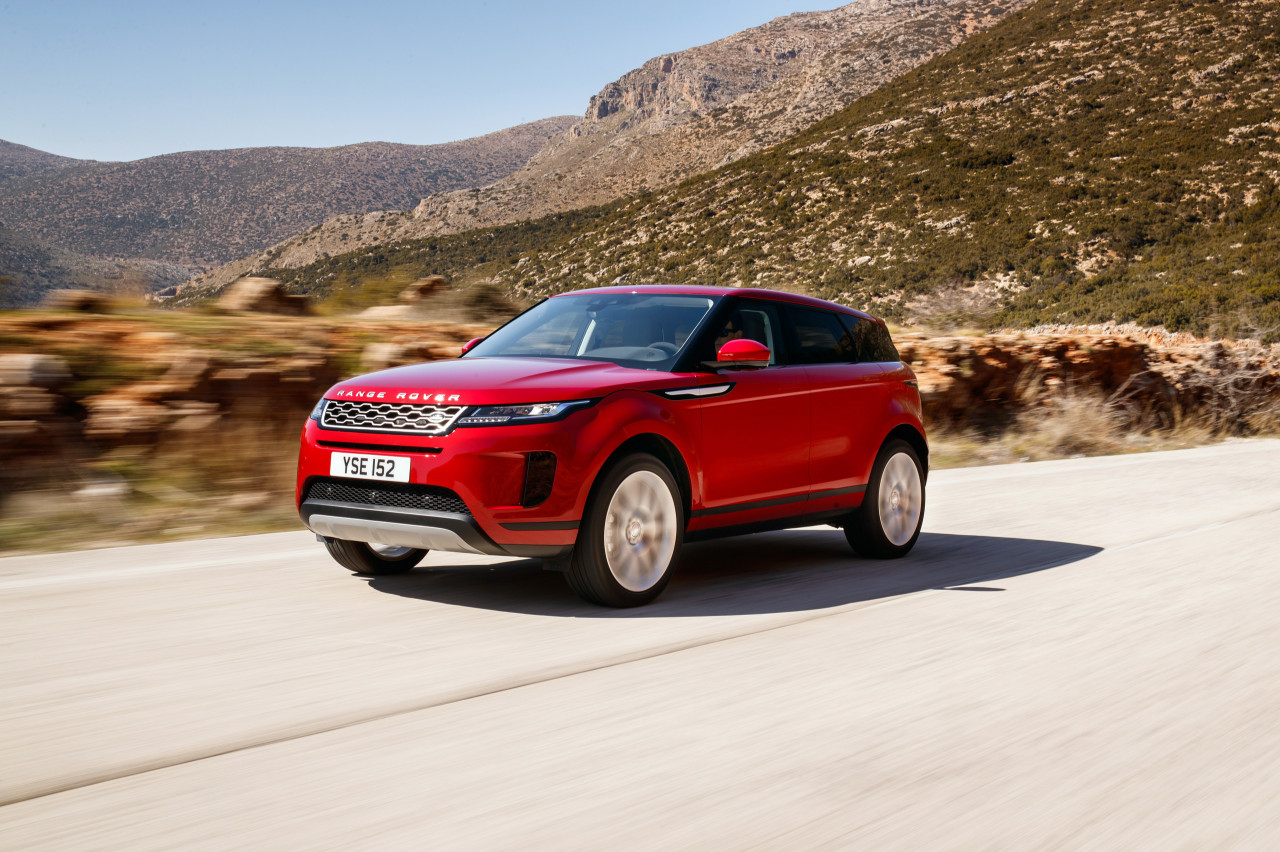 vermomming Pogo stick sprong Vesting Land Rover Discovery Sport en Range Rover Evoque als plug-in hybride (2020)  - AutoReview.nl