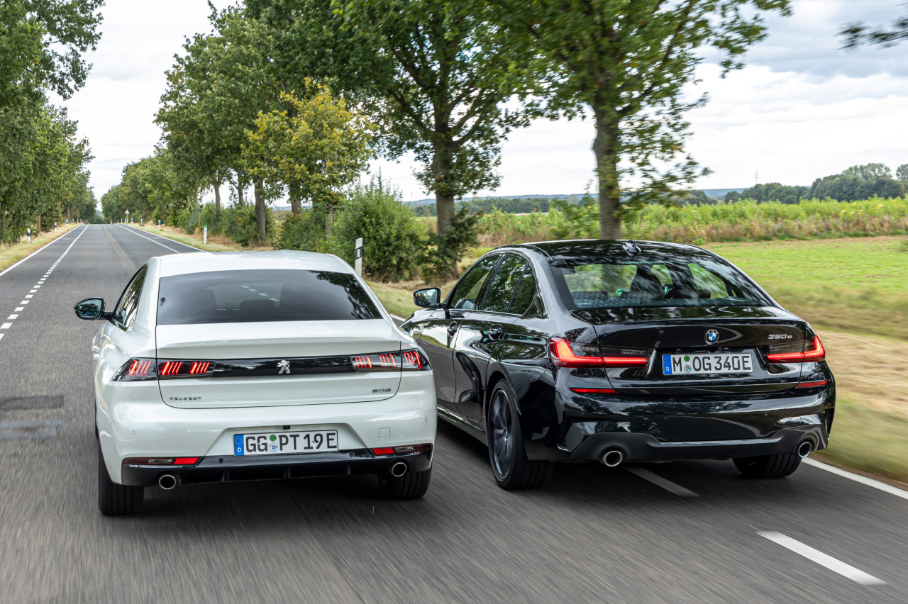 Test BMW 320e and Peugeot 508 Hybrid: which plug-in hybrid lease car is the most economical?