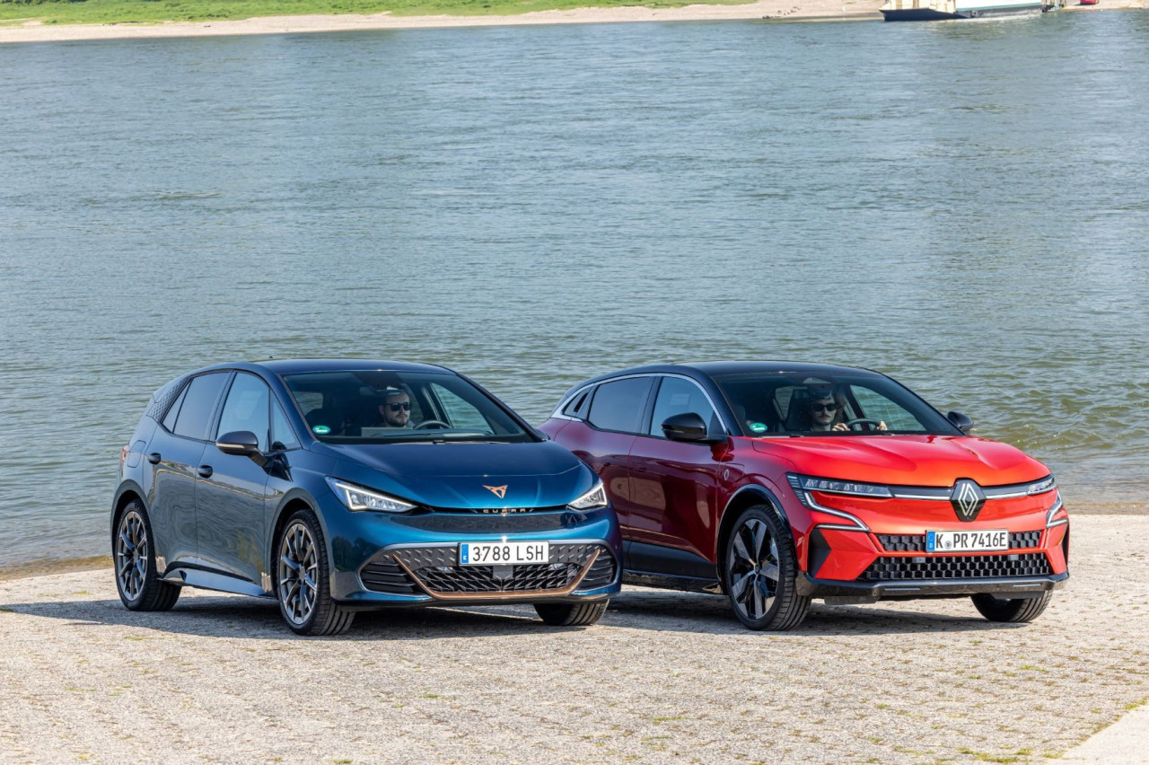 TEST - Cupra Born en Renault Megane E-Tech Electric lijken meer op elkaar dan je denkt