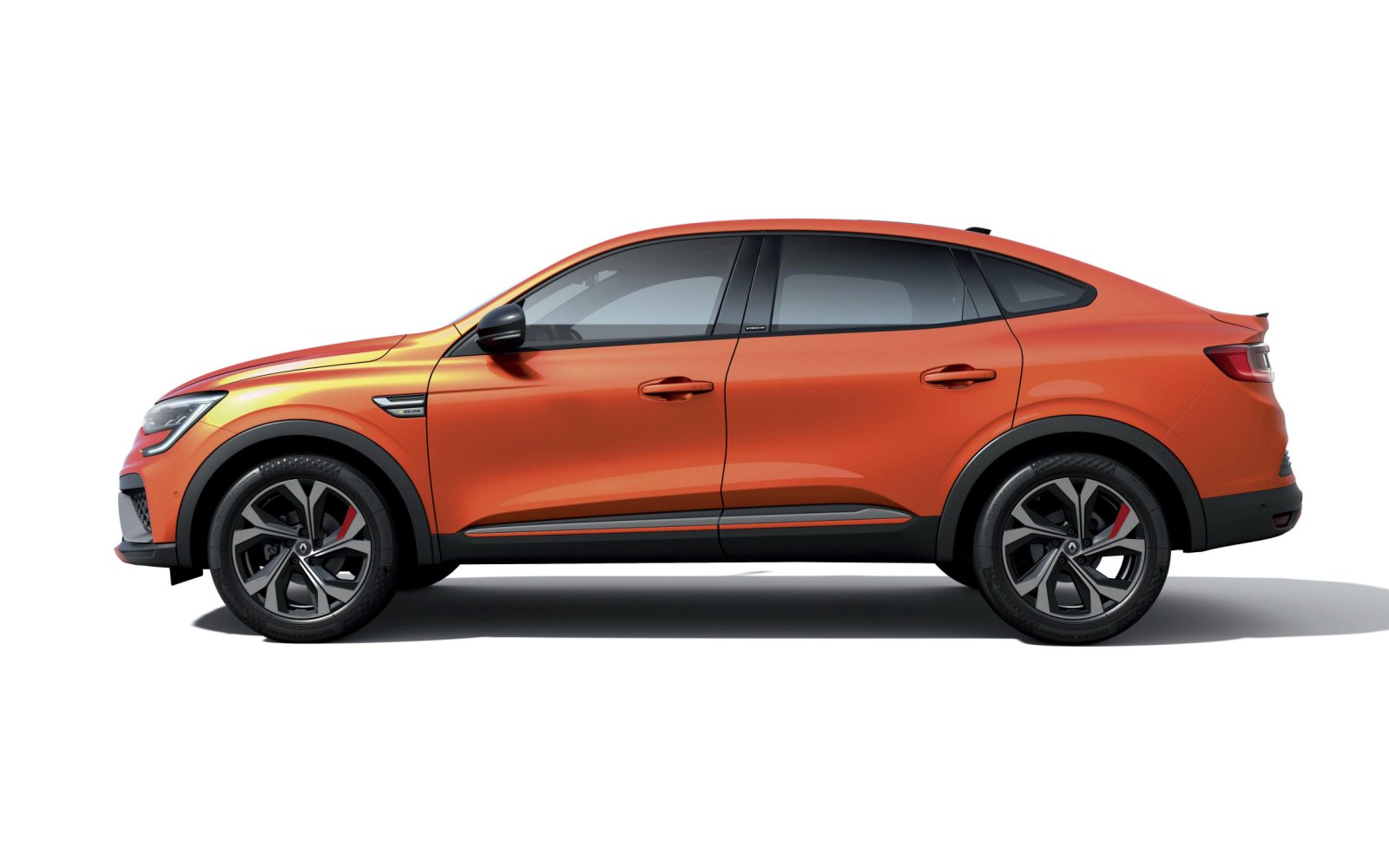 Nissan Qashqai 2021 Price Comparison With The Seat Ateca Renault Arkana And Peugeot 3008