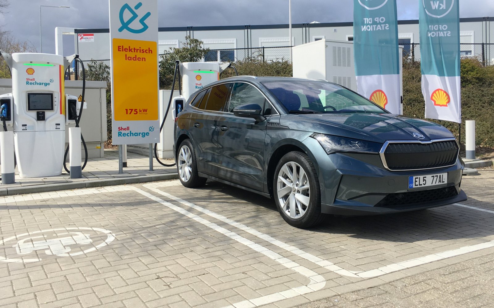 Range test Top 21 - These electric cars have the longest range