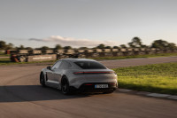 Eerste review - De Porsche Taycan GTS (2021) is waarom je een eigen circuit wilt