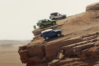 Waarom deze prachtige Land Rover Defender-reclame in Engeland verboden is