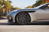 Test Aston Martin DB12 Volante: thrill of open-top driving almost impossible to express in words