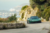 De snelste Italiaanse sportwagen ooit gaat nu in productie - en het is geen Ferrari of Lamborghini