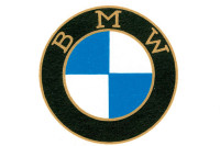 Het BMW-logo is geen propeller! Maar wat is het dan wel?