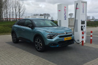Elektrische Citroën e-C4 nu ruim 2000 euro goedkoper