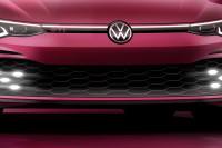 Volkswagen Golf GTI laat zijn neus