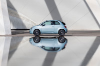 Eerste review: Fiat 500 Hybrid (2020)