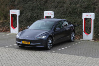 Tesla-kopers krijgen 20.000 km gratis Superchargen – hoeveel is dat waard in geld?