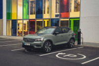Waarom de elektrische Volvo XC40 Recharge plotseling 10.500 euro goedkoper is