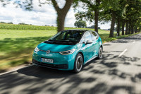 Hoe Duitsland de kopers van elektrische auto's en stekkerhybrides in de watten legt