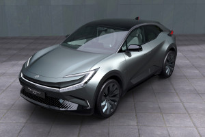 Is deze Toyota een elektrische SUV voor 2023?