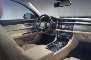 Jaguar XF prijzen en specificaties
