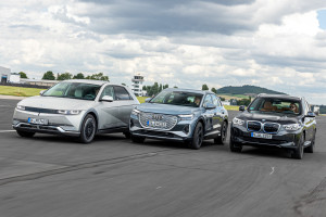 Test: zo vermorzelt de Hyundai Ioniq 5 de veel duurdere BMW iX3 en Audi Q4 E-Tron