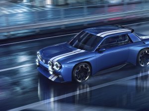 Retro + Renault + elektrisch = gegarandeerd succes? Bij dit gekke model is dat maar de vraag