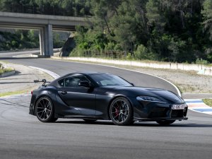 Dit bizarre bedrag betaalt een Nederlander voor de allerlaatste Toyota Supra