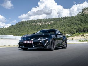 Dit bizarre bedrag betaalt een Nederlander voor de allerlaatste Toyota Supra