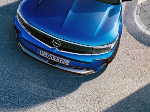 Vernieuwde Opel Grandland heeft Manta-neus en enorm dashboarddisplay