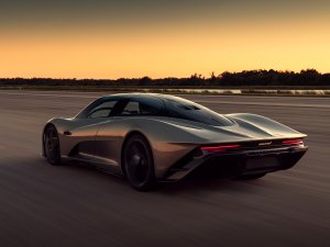 McLaren Speedtail haalt top van 403 km/h