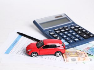 Motorrijtuigenbelasting in zes provincies omhoog: dit is hoeveel wegenbelasting je nu betaalt