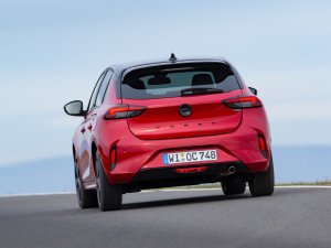 Opel Corsa Hybrid test: laat je niet voor de gek houden door zijn naam