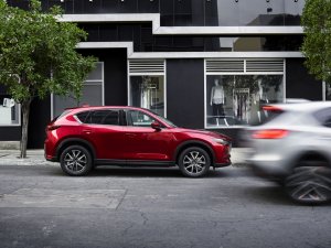 Heb je een Mazda CX-5 of Nissan Qashqai? Hou hem goed in de gaten!
