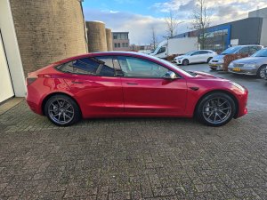 Tweedehands Tesla Model 3 nu spotgoedkoop, maar niet de versie die jij wilt