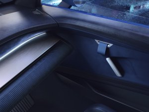 Retro + Renault + elektrisch = gegarandeerd succes? Bij dit gekke model is dat maar de vraag
