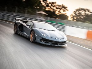 Waarom de Lamborghini Aventador SVJ een horrorauto is