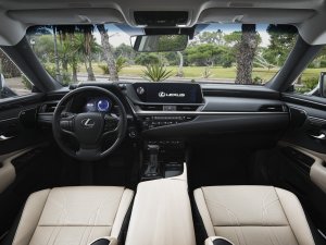 Wat is er goed aan de Lexus ES 300h?