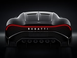Bugatti La Voiture Noire: 16 cilinders, 8 liter, 1500 pk en 11 miljoen