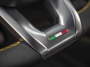 De Lamborghini Urus is een vraatzuchtige alleseter