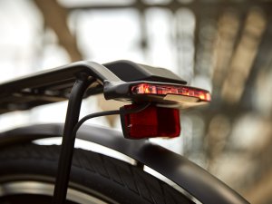 Hup, die auto uit! Want een e-bike wordt per 1 januari veel aantrekkelijker