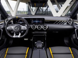 Waarom de Mercedes-AMG A 45 en CLA A 45 compacte supersportwagens zijn