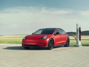 Novitec 'doet' de Tesla Model 3