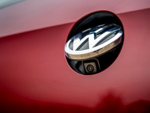 Volkswagen krijgt nieuw logo. Hoe anders kan het zijn?