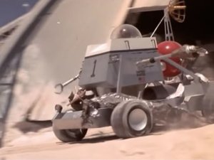 'The name is buggy, maanbuggy' -  Koop deze James Bond-auto die geen Aston Martin is!