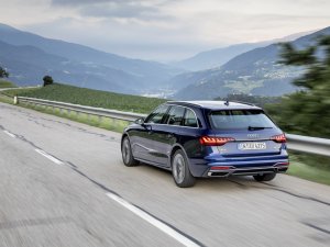 Is de Audi A4 (2019) nu eindelijk opwindend?