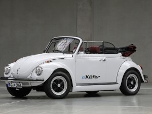 Klassieke Kever ombouwen naar elektrisch? Volkswagen biedt standaardpakket!