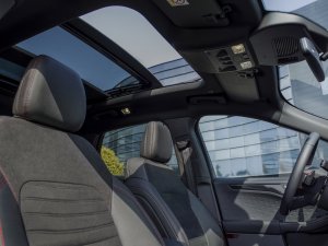 Ford Kuga PHEV mikt met prijs op Kia Niro Plug-In