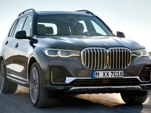 Bij BMW worden EV's bekostigd met benzineslurpende suv's