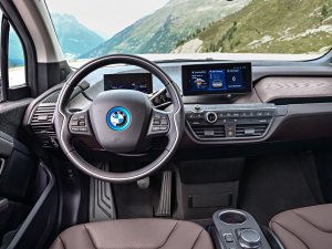 BMW wil geen buitenbeetjes: BMW i3 krijgt saaie opvolger