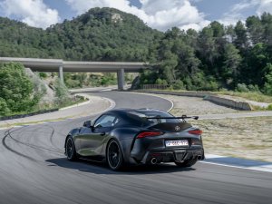 Dit bizarre bedrag betaalt een Nederlander voor de allerlaatste Toyota Supra