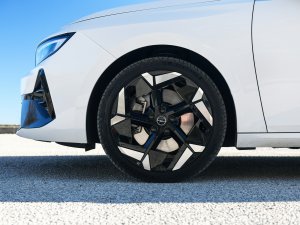 Opel Astra GSe review - waarom deze fijne Astra toch niet goed genoeg is