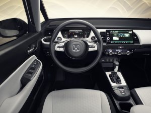 Honda Jazz: Nieuwe airbag voorkomt kopstoot van passagier